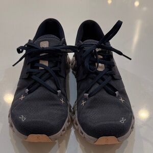 On Running Women's Cloud X 3 in Iron/Fade. Size 8
